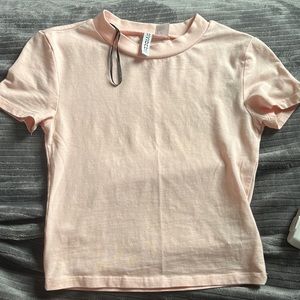 H&M High cut Neck Tee